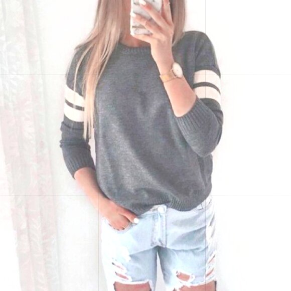 Brandy Melville "Veena" Varsity Wool Knit  Sweater - Picture 8 of 8